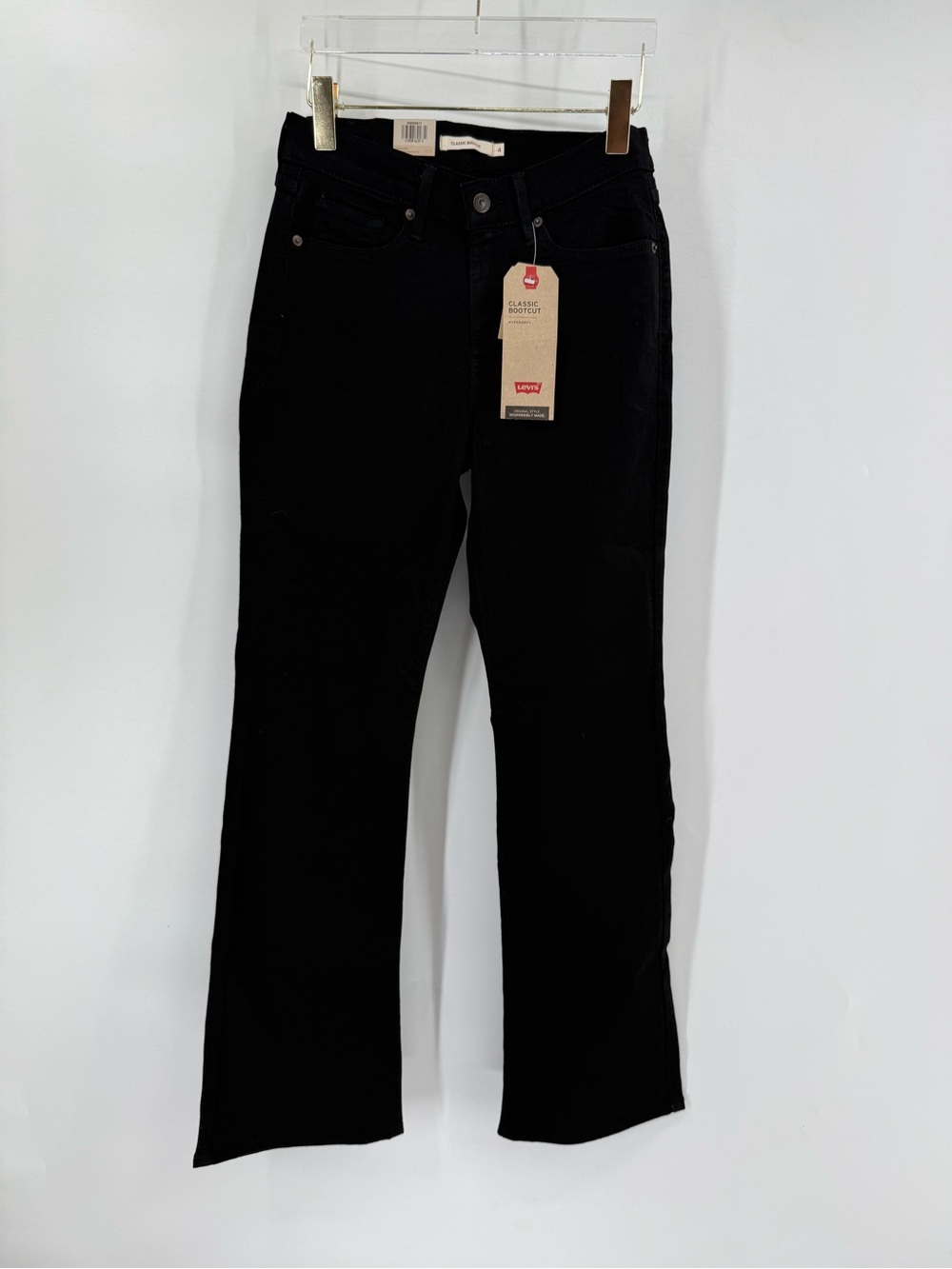 Levi black classic bootcut size 4 NWT